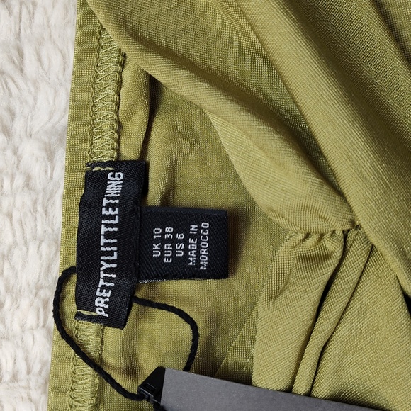 Shape Olive Slinky Acetate Ruched Front Mini Skirt Pretty Little Thing Size 6 - Picture 6 of 8